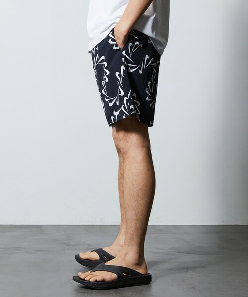 NIKE（ナイキ）の「NIKE/ナイキ 【国内FREAK'S STORE限定】EXCLUSIVE SWIM SHORT PANTS TASLAN NYLON 総柄/スイムショートパンツ タスランナイロン（その他パンツ・メンズ・ブラック・SMALL/MEDIUM/LARGE/X-LARGE）」の13枚目の写真