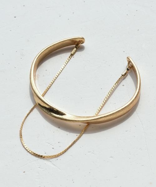 GOLDY（ゴールディ）の「チェーン レイヤード ツイスト ライン バングル（バングル/リストバンド・レディース・ゴールド/シルバー系その他/ゴールド系その他/シルバー・FREE）」の9枚目の写真