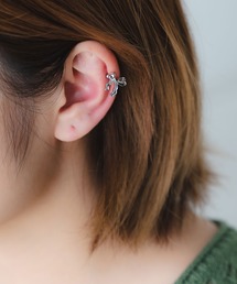 Triple Arrow Star Earring Curved（ピアス（片耳用））｜CODY
