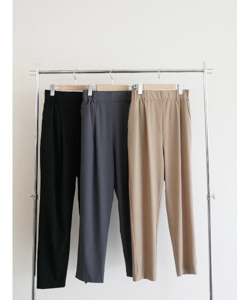 TRUNC（トランクエイティーエイト）の「Ice Touch Stretch Pants（スラックス・レディース・ネイビー/ベージュ/ブラック・FREE）」の17枚目の写真