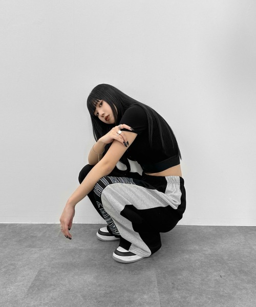 LVEU.(ラブユ.)の「【LVEU.】フォントロゴカジュアルスウェットパンツ / ボトムス パンツ スウェット ロゴ 配色 バイカラー カレッジ カジュアル ブラック カーキ ZOZOTOWN限定(スウェットパンツ・レディース・ブラック/カーキ・FREE)」の16枚目の写真
