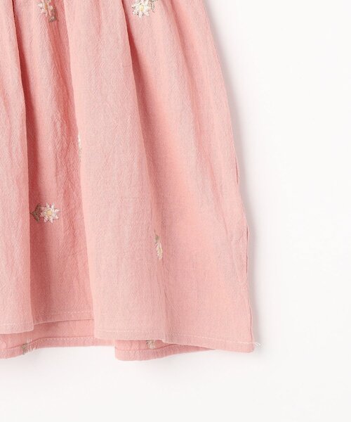 SHOO・LA・RUE（シューラルー）の「【110-140cm】ビック衿お花刺繍ブラウス（シャツ/ブラウス・キッズ・ライトベージュ/ベビーピンク・11/12/13/14）」の9枚目の写真