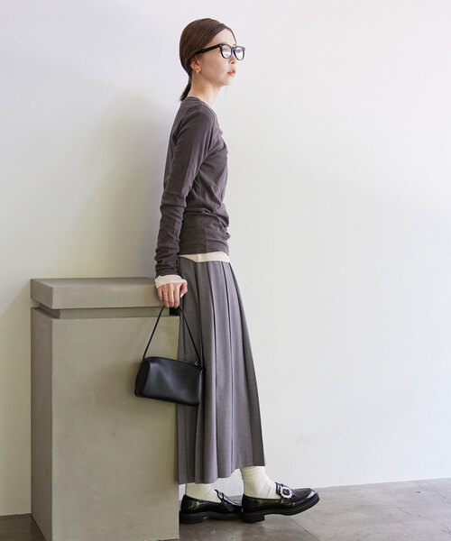 SLOBE IENA（スローブイエナ）の「SLOBE ビジューローファー（ローファー・レディース・ブラック・22.5cm/23cm/23.5cm/24cm/24.5cm）」の15枚目の写真