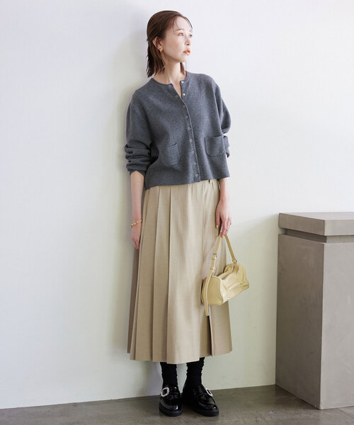 SLOBE IENA（スローブイエナ）の「SLOBE ビジューローファー（ローファー・レディース・ブラック・22.5cm/23cm/23.5cm/24cm/24.5cm）」の10枚目の写真