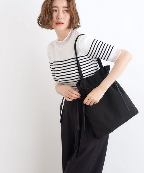 grove(グローブ)の「◆サイドリボンギャザーナイロントート(トートバッグ・レディース・シルバー系その他5/ブラック系3/ブラック/チャコールグレー・00)」の7枚目の写真