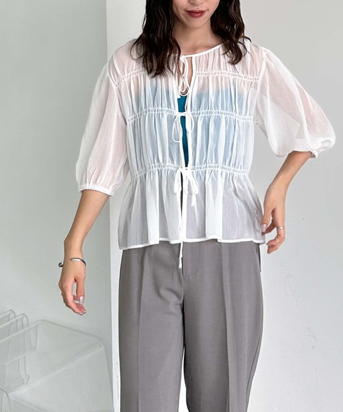 archives（アルシーヴ）の「シャーリングリボン楊柳ブラウス（シャツ/ブラウス・レディース・ブラック/アイボリー/ピンクベージュ/モカ・MEDIUM）」の12枚目の写真