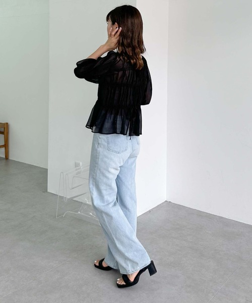 archives（アルシーヴ）の「シャーリングリボン楊柳ブラウス（シャツ/ブラウス・レディース・ブラック/アイボリー/ピンクベージュ/モカ・MEDIUM）」の16枚目の写真