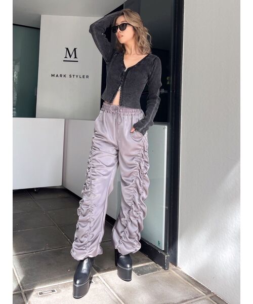 GYDA(ジェイダ)の「ブリーチWファスナーリブニットトップス(ニット/セーター・レディース・ブラック/ピンク/ネイビー・FREE)」の7枚目の写真