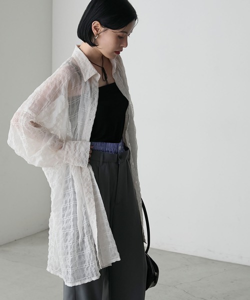 forksy.(フォルクシー)の「【forksy.】シアーチェックウエストタックビッグシャツ(シャツ/ブラウス・レディース・オフホワイト/ブルーグレー/ブラック・FREE)」の6枚目の写真