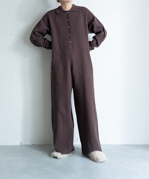 hwyl(ヒュイル)の「ニットジャンプスーツ(つなぎ/オールインワン・レディース・ブラック/グレイッシュベージュ/グレー/ブラウン・MEDIUM/SMALL)」の11枚目の写真