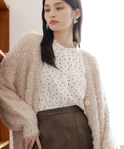 VIS（ビス）の「ウエストタックブラウス/洗える（シャツ/ブラウス・レディース・ブラック/ブラック系その他/オフホワイト/キナリ・L/M/S）」の6枚目の写真