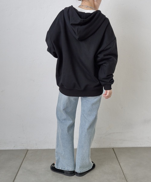 COLONY 2139（コロニートゥーワンスリーナイン）の「ヘビーウェイトダブルジップスウェットパーカー（パーカー・メンズ・ブラック/グレー・MEDIUM/LARGE）」の22枚目の写真