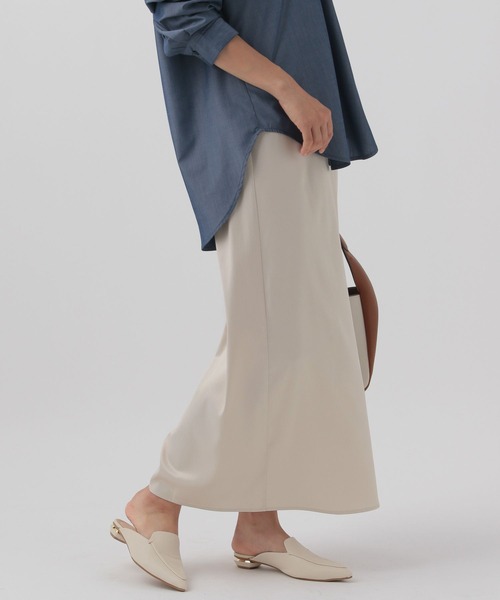 Elura（エルーラ）の「＜レギュラー／低身長サイズ＞ストレッチ