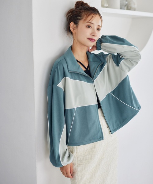 mysty woman（ミスティウーマン）の「キリカエラインジャージ　149266（パーカー・レディース・オフホワイト/ブラック/グリーン・FREE）」の3枚目の写真