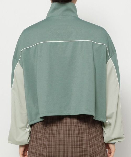 mysty woman（ミスティウーマン）の「キリカエラインジャージ　149266（パーカー・レディース・オフホワイト/ブラック/グリーン・FREE）」の10枚目の写真