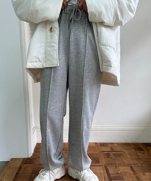 lawgy（ラウジー）の「center line rafu sweat pants / センターラインラフスウェットパンツ（スウェットパンツ・レディース・ヘザーグレー/ブラック/オートミール・FREE）」の7枚目の写真