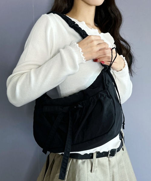 Silly(シリー)の「2wayリボンドロストバッグ(ハンドバッグ・レディース・アイボリー/ブラック/ライトブルー/グレー/シルバー・FREE)」の8枚目の写真