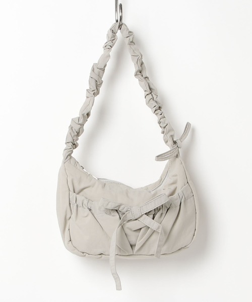 Silly(シリー)の「2wayリボンドロストバッグ(ハンドバッグ・レディース・アイボリー/ブラック/ライトブルー/グレー/シルバー・FREE)」の22枚目の写真