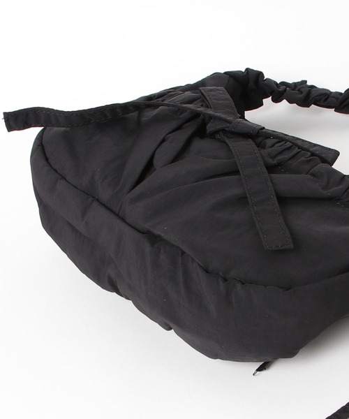 Silly(シリー)の「2wayリボンドロストバッグ(ハンドバッグ・レディース・アイボリー/ブラック/ライトブルー/グレー/シルバー・FREE)」の17枚目の写真