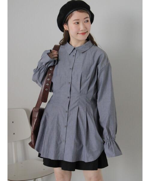 ehka sopo（エヘカソポ）の「ウエストタックロングシャツ（シャツ/ブラウス・レディース・オフホワイト/ネイビー/サックスブルー・F）」の9枚目の写真