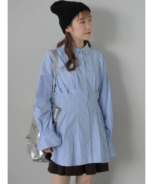 ehka sopo（エヘカソポ）の「ウエストタックロングシャツ（シャツ/ブラウス・レディース・オフホワイト/ネイビー/サックスブルー・F）」の21枚目の写真