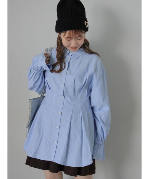 ehka sopo（エヘカソポ）の「ウエストタックロングシャツ（シャツ/ブラウス・レディース・オフホワイト/ネイビー/サックスブルー・F）」の22枚目の写真