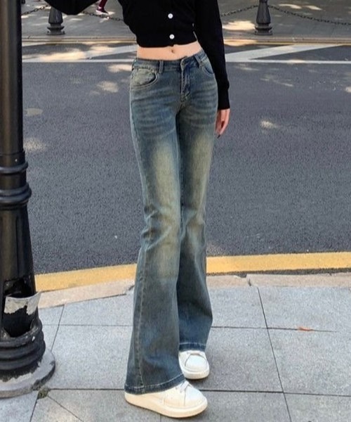 shameless（シェイムレス）の「ヴィンテージライクスリムデニム（デニムパンツ・レディース・ブルー・M/S）」の3枚目の写真