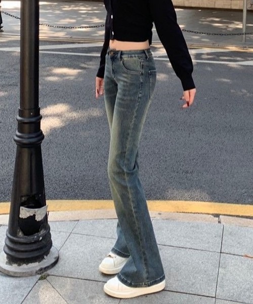 shameless（シェイムレス）の「ヴィンテージライクスリムデニム（デニムパンツ・レディース・ブルー・M/S）」の4枚目の写真
