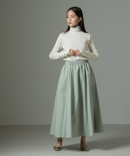 NANO universe（ナノユニバース）の「【WEB限定】洗濯機洗可メタルボタンリブニット（ニット/セーター・レディース・オフホワイト/チャコールグレー/ブラック/ライトグリーン・FREE）」の8枚目の写真