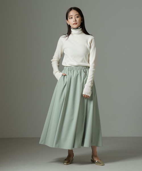 NANO universe（ナノユニバース）の「【WEB限定】洗濯機洗可メタルボタンリブニット（ニット/セーター・レディース・オフホワイト/チャコールグレー/ブラック/ライトグリーン・FREE）」の10枚目の写真