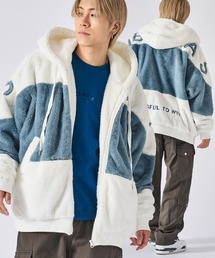 【最終値下げ】Nike 水色 フード付きファーブルゾン 最終値下げ】Nike 水色 フード付きファーブルゾン - メルカリ
