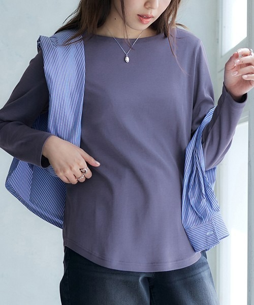 nissen（ニッセン）の「ＵＶカット綿１００％フライス素材ボートネック長袖Tシャツ（Tシャツ/カットソー・レディース・ブラック/チャコール/ライトグレー/グリーン/グリーン系その他/ブルー/ワイン/グリーン系その他2/オフホワイト・S/LL/L/M/3L）」の8枚目の写真