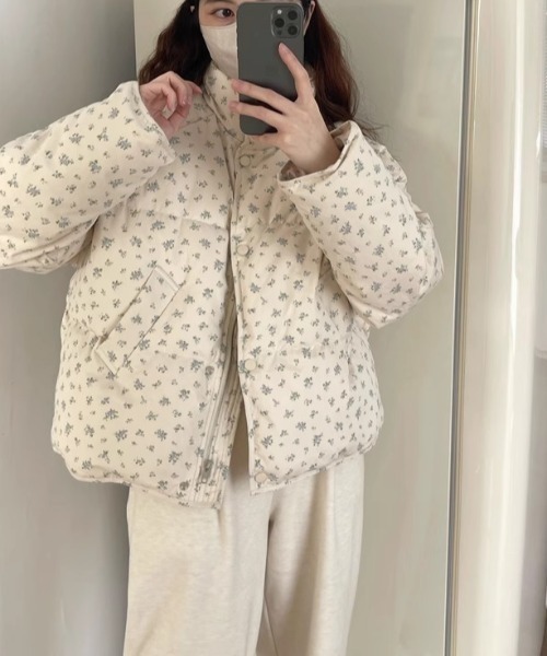 paravion（パラビオン）の「花柄ダウンジャケット（ダウンジャケット/コート・レディース・ピンク/ブルー・FREE）」の7枚目の写真