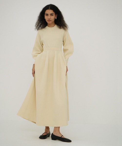 CLANE（クラネ）の「CONSTRUCTIVE KNIT ONEPIECE（ワンピース・レディース・アイボリー/ブラック/ベージュ・1/2）」の20枚目の写真