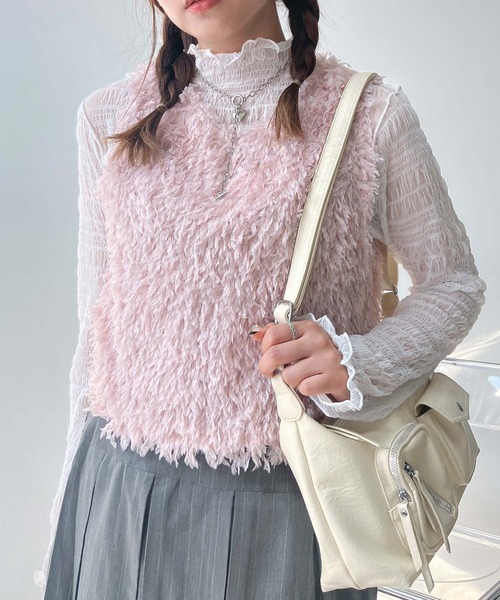 AS KNOW AS plus（アズノゥアズプラス）の「●ふわふわアソートデザインベスト(フェザー、フリンジ）（ベスト・レディース・グレー系/アイボリー系/グレー系その他/ブラック系その他/ピンク系/グレー系1/アイボリー系1・FREE）」の7枚目の写真