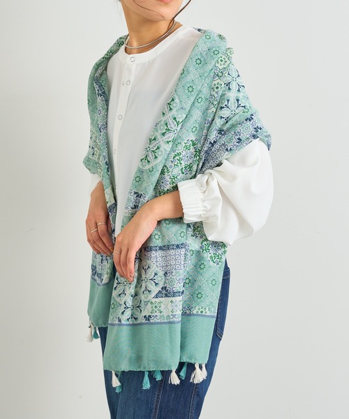 un dix cors（アンディコール）の「パネルプリントタッセル付きストール（ストール/ショール・レディース・グリーン/ネイビー・FREE）」の10枚目の写真