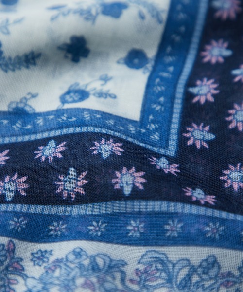 un dix cors（アンディコール）の「パネルプリントタッセル付きストール（ストール/ショール・レディース・グリーン/ネイビー・FREE）」の11枚目の写真