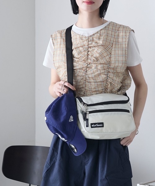 WILD THINGS(ワイルドシングス)の「【WILD THINGS × forksy.】ワイルドシングス 別注 ナイロン ミニショルダーバッグ(ショルダーバッグ・レディース・ピンク/ネイビー/オフホワイト・FREE)」の10枚目の写真