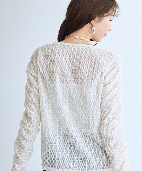 SMILE LAND（スマイルランド）の「袖ギャザートップス＜大きいサイズ有＞【OtonaSMILE】（Tシャツ/カットソー・レディース・ホワイト/ブラック・M/L/LL/3L/4L/5L）」の13枚目の写真