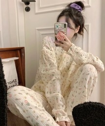 pyornim（ピョルニム）の「ウサギとチューリップ ルームウェア  上下セット パジャマ（ルームウェア/パジャマ・レディース）」