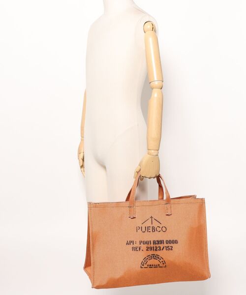 PUEBCO(プエブコ)の「FLEXIBLE CONTAINER FABRIC BAG W/ZIPPER(トートバッグ・メンズ・ブラウン系その他・ONE SIZE)」の9枚目の写真