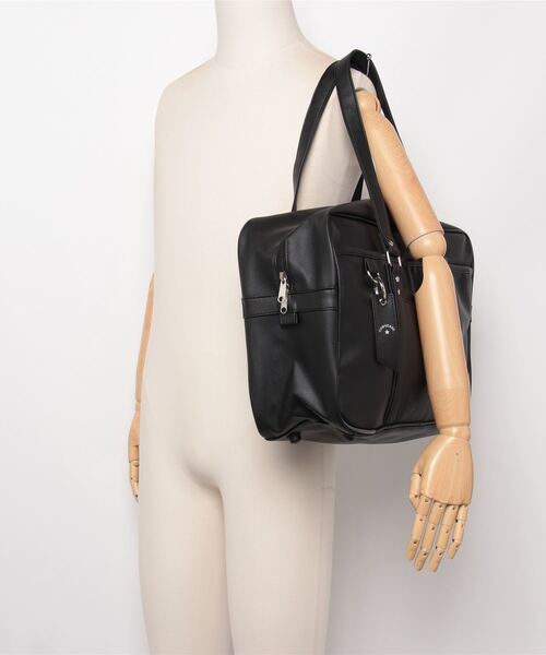 CONVERSE(コンバース)の「【CONVERSE/コンバース】CV SCHOOL FAKE LEATHER BAG /ボストンバッグ(ボストンバッグ・レディース・ブラウン/ブラック・FREE)」の6枚目の写真