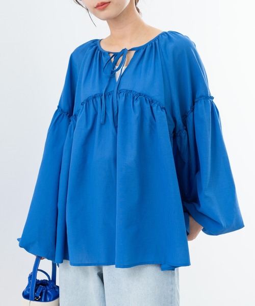 refinedworks(リファインドワークス)の「【refinedworks】軽い着心地 が 魅力的な ボイルブラウス !(シャツ/ブラウス・レディース・ブルー/オフホワイト/ブラック・FREE)」の1枚目の写真