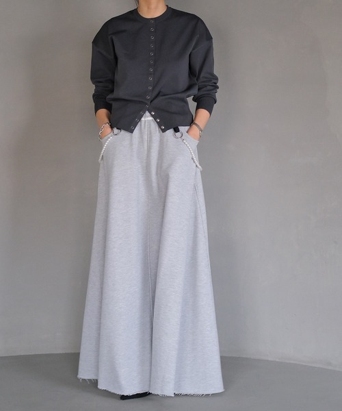 AKTE(アクテ)の「スウェットマキシスカート(スカート・レディース・アイボリー/ブラック/グレー・1/2/2T)」の4枚目の写真