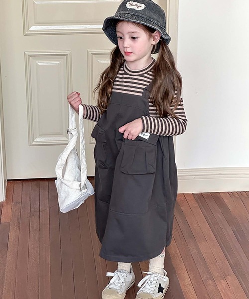 aimoha（アイモハ）の「【aimoha-KIDS-】ジャンスカ（ジャンパースカート・キッズ・ダークグレー・100/90/160/150/140/130/120/110）」の11枚目の写真