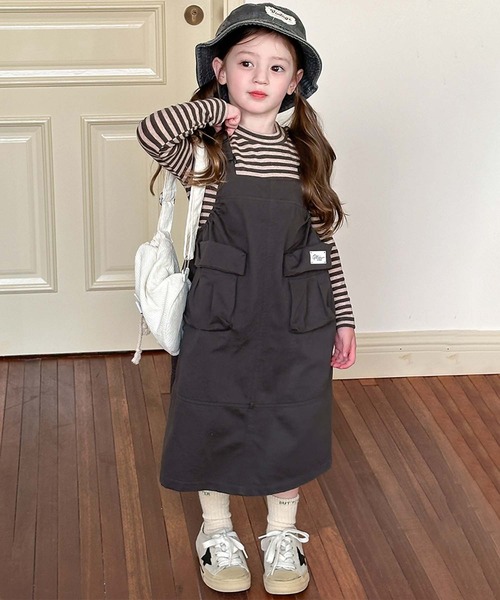 aimoha（アイモハ）の「【aimoha-KIDS-】ジャンスカ（ジャンパースカート・キッズ・ダークグレー・100/90/160/150/140/130/120/110）」の12枚目の写真