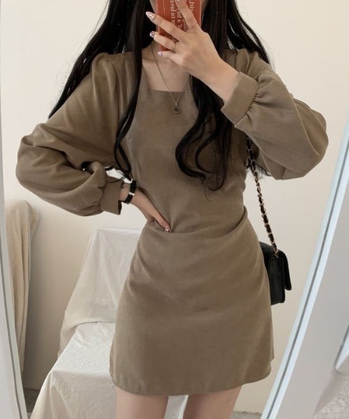 gossip!ロサンゼルス(ゴシップロサンゼルス)の「クラシックスクエアネックパフスリーブオフィスカジュアルミニワンピース(ワンピース・レディース・ブラウン/ブラック・L/M)」の8枚目の写真