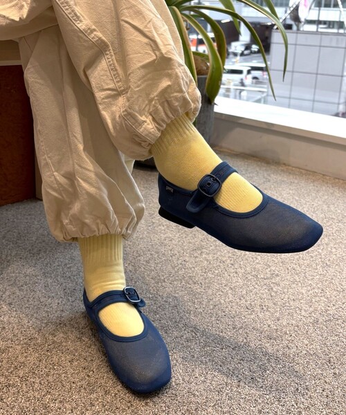 CAMPER（カンペール）の「[カンペール] CASI MYRA / フラットシューズ（パンプス・レディース・ブラック・23.5cm/24.0cm/25.0cm/23.0cm/22.5cm/25.5cm）」の6枚目の写真