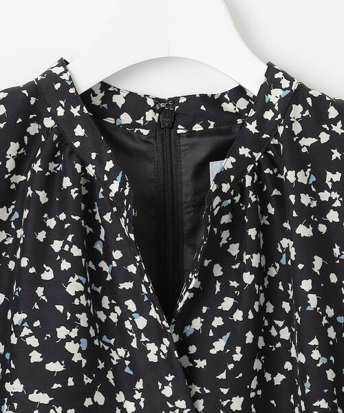 J.PRESS Ladies（J.プレス レディス）の「【洗える】スパンローンフラワープリント ワンピース（ワンピース・レディース・アイボリー系5/ネイビー系5・XS）」の14枚目の写真