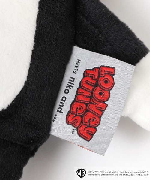 セール】【LOONEY TUNES】コラボ ぬいぐるみポーチ（ポーチ